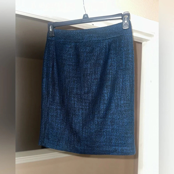 Banana Republic Blue Black Tweed Pencil Lined Back Slit Winter Zipper Skirt. 2. - Picture 1 of 6